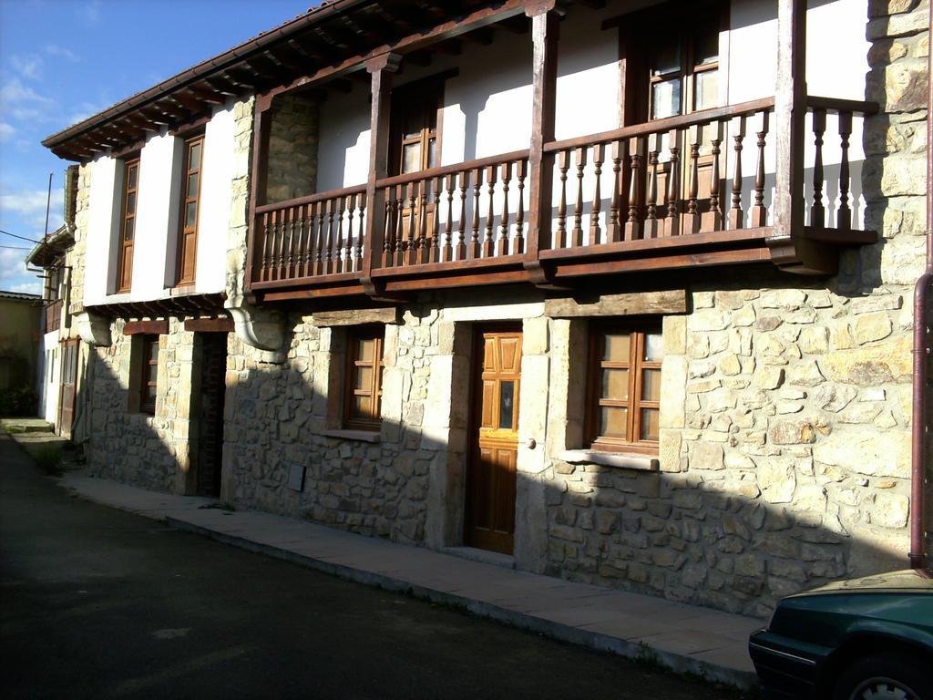 El Cabanon De Pimiango Guest House Ngoại thất bức ảnh