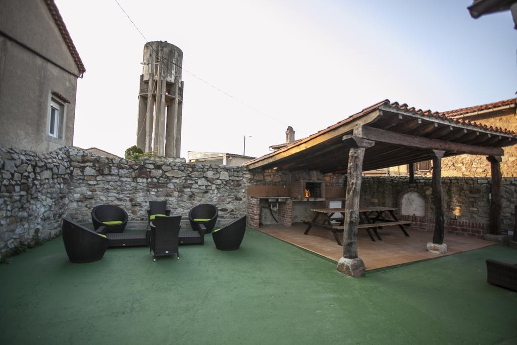 El Cabanon De Pimiango Guest House Ngoại thất bức ảnh