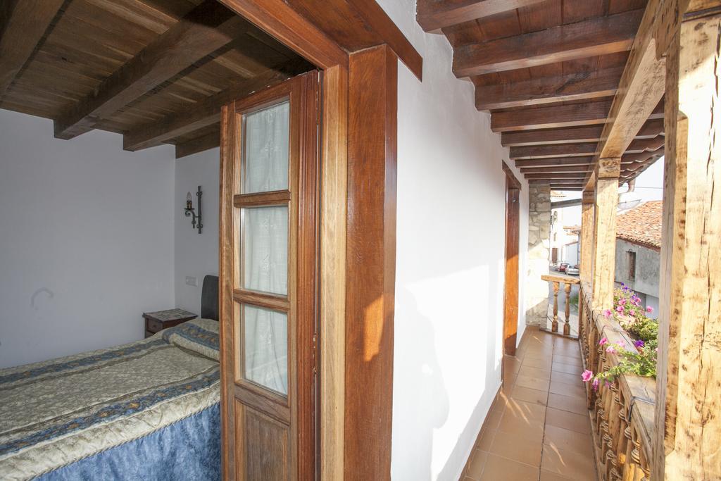 El Cabanon De Pimiango Guest House Phòng bức ảnh