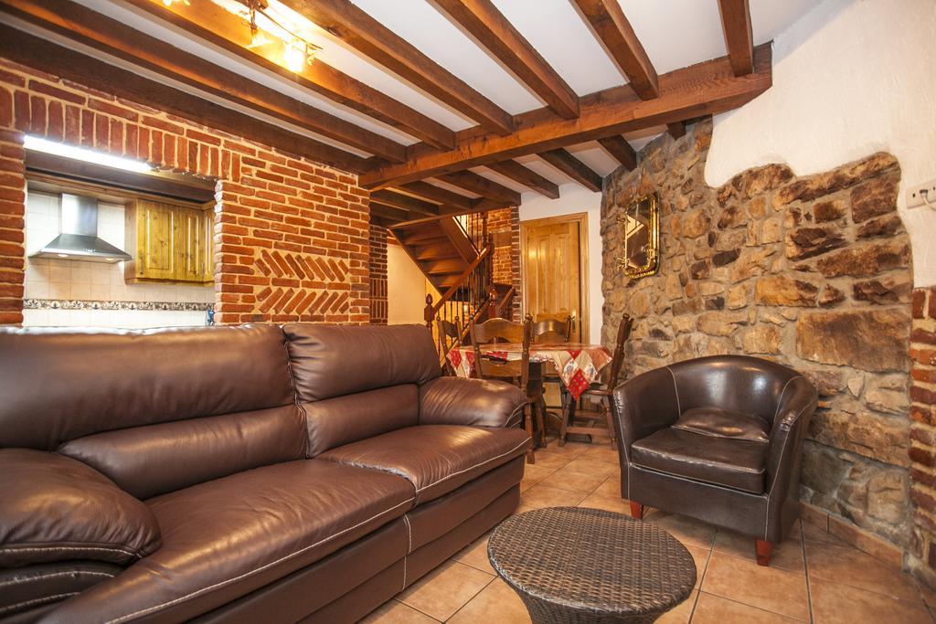 El Cabanon De Pimiango Guest House Phòng bức ảnh