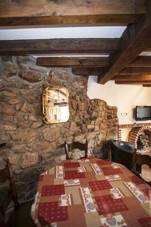 El Cabanon De Pimiango Guest House Ngoại thất bức ảnh